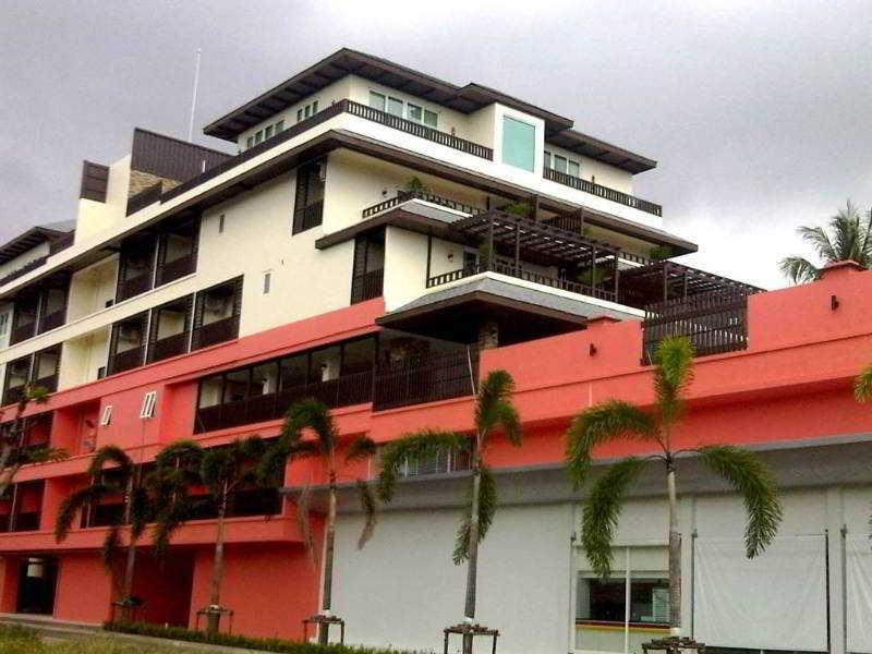 ราทาน่าฮิลล์ ป่าตอง Aparthotel Patong ภายนอก รูปภาพ
