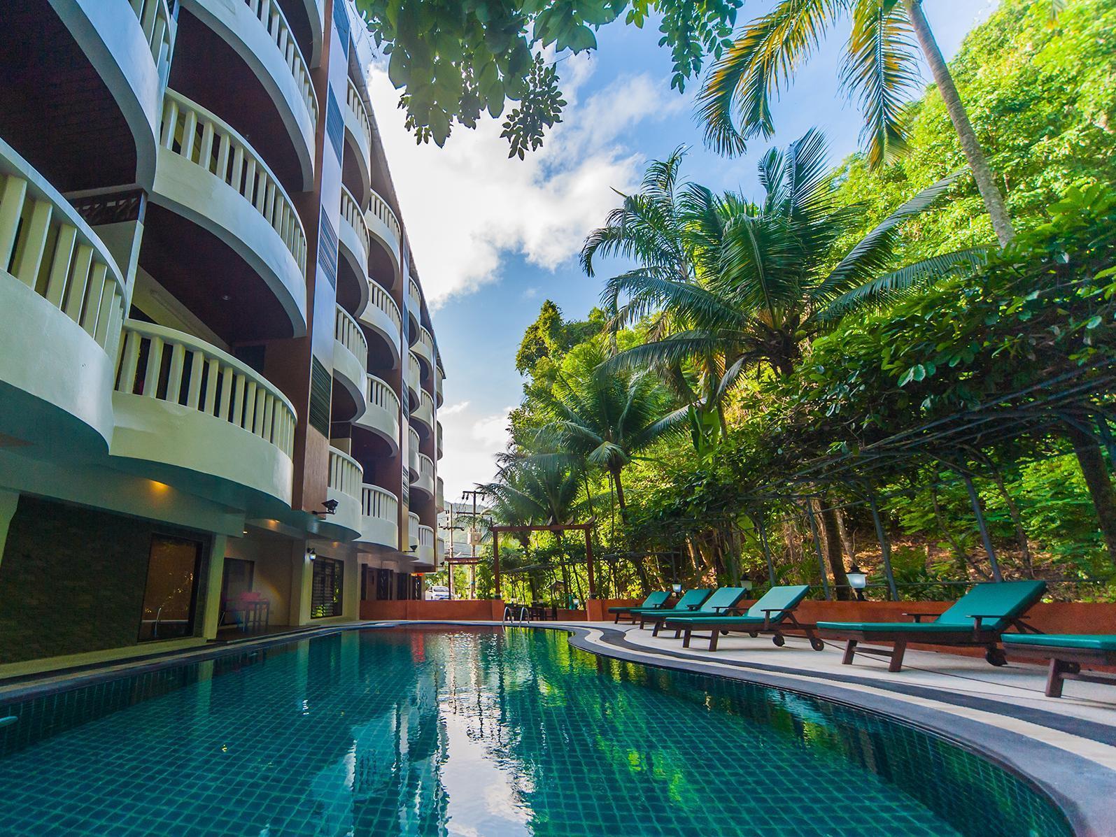 ราทาน่าฮิลล์ ป่าตอง Aparthotel Patong ภายนอก รูปภาพ