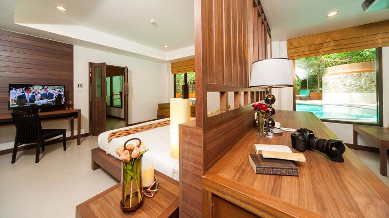 ราทาน่าฮิลล์ ป่าตอง Aparthotel Patong ภายนอก รูปภาพ