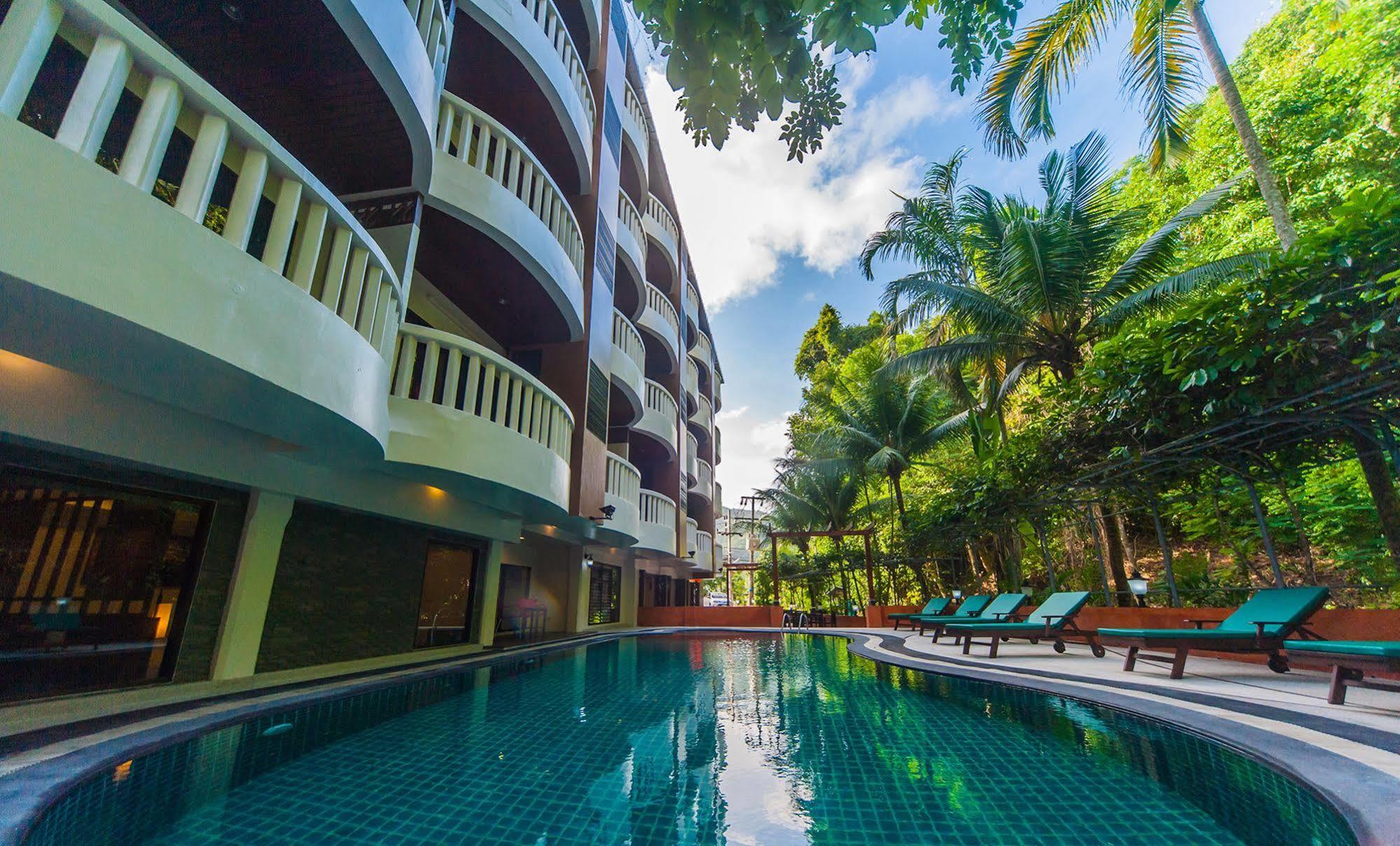 ราทาน่าฮิลล์ ป่าตอง Aparthotel Patong ภายนอก รูปภาพ